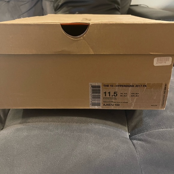 NIKE X OFFWHITE FLYKNIT HYPERDUNK - Picture 7 of 9